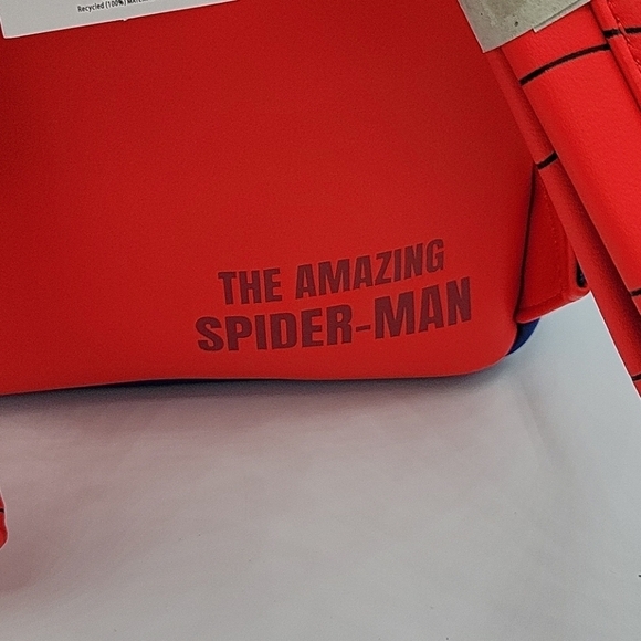 Loungefly Spiderman Backpack - Picture 4 of 7